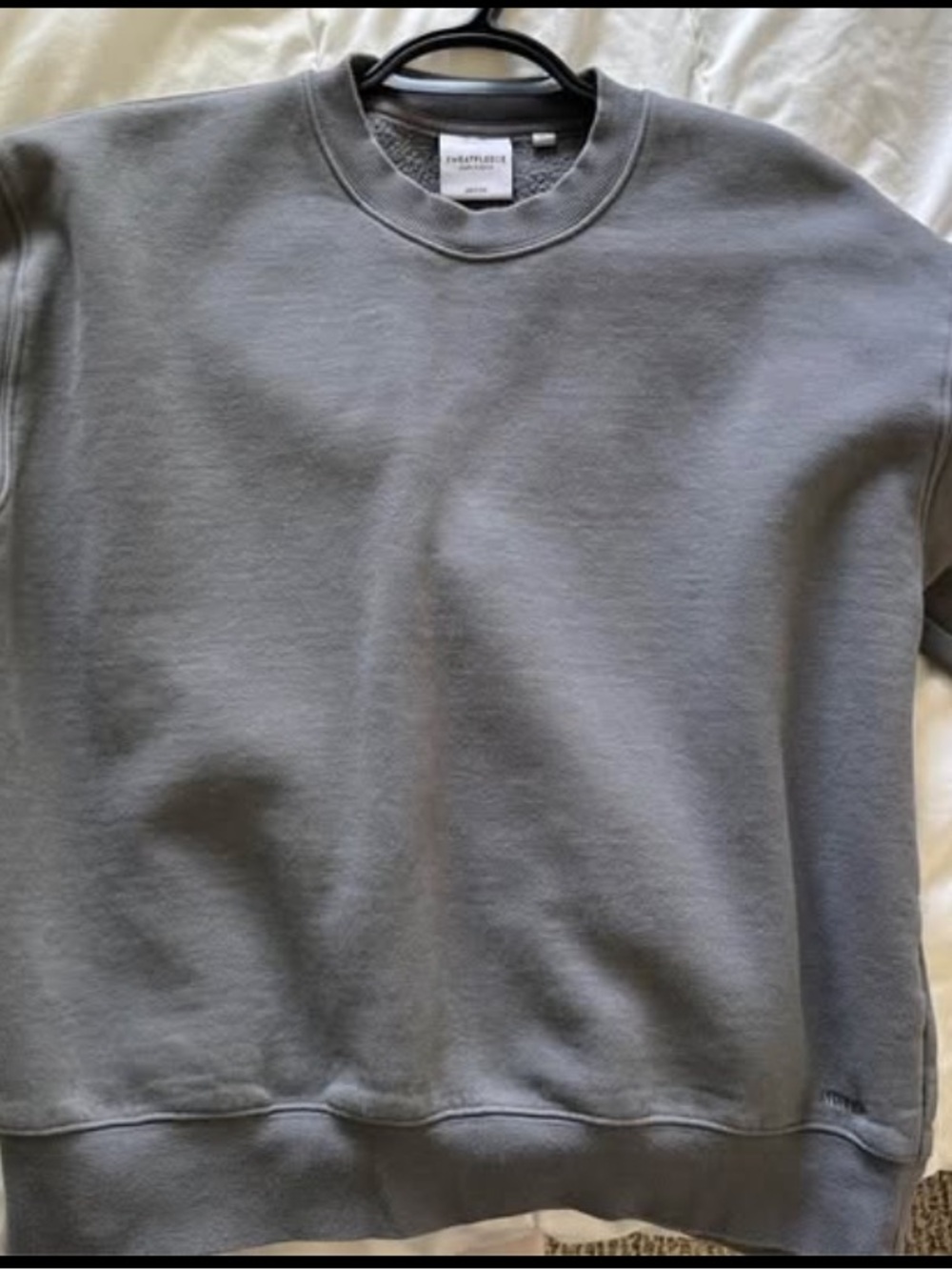 Aritzia crewneck
